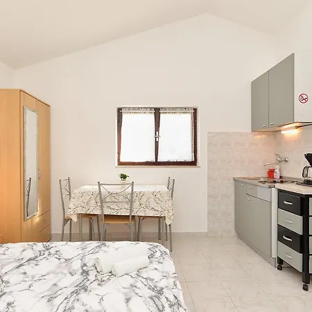 Ivan 535 Apartment